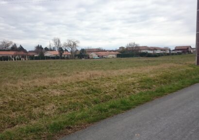 Terrain constructible Saint-vivien-de-médoc  (Gironde 33)