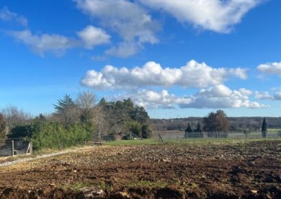 Terrain constructible Sauveterre-de-guyenne  (Gironde 33)