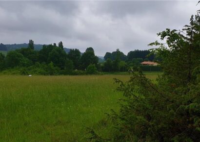 Terrain constructible Chantérac  (Dordogne 24)