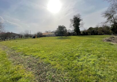 Terrain constructible Virelade  (Gironde 33)