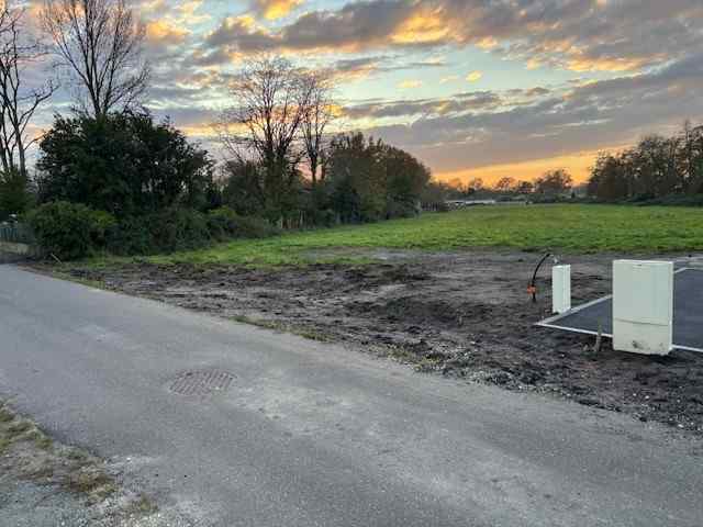 Terrain constructible Roaillan  (Gironde 33)