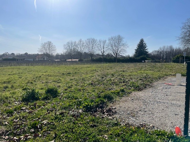 Terrain constructible Lignan-de-bazas (Gironde 33)