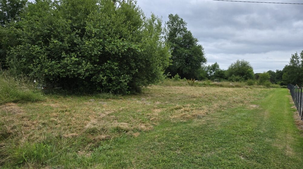 Terrain constructible Beaupouyet  (Dordogne 24)