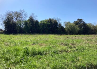 Terrain constructible Bourg  (Gironde 33)