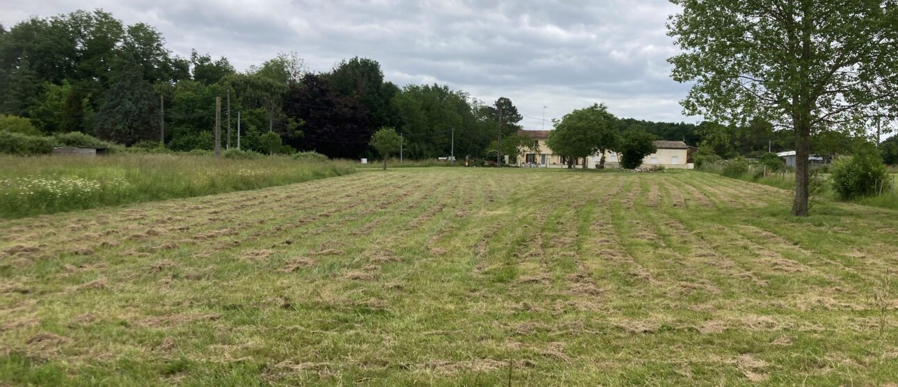 Terrain constructible Reignac  (Gironde 33)