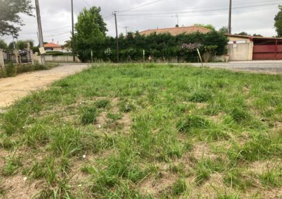 Terrain constructible Gauriaguet  (Gironde 33)