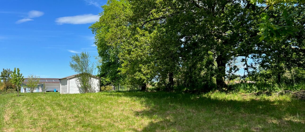 Terrain constructible Madirac  (Gironde 33)