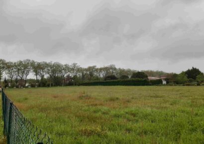Terrain constructible Saint-germain-d'esteuil  (Gironde 33)