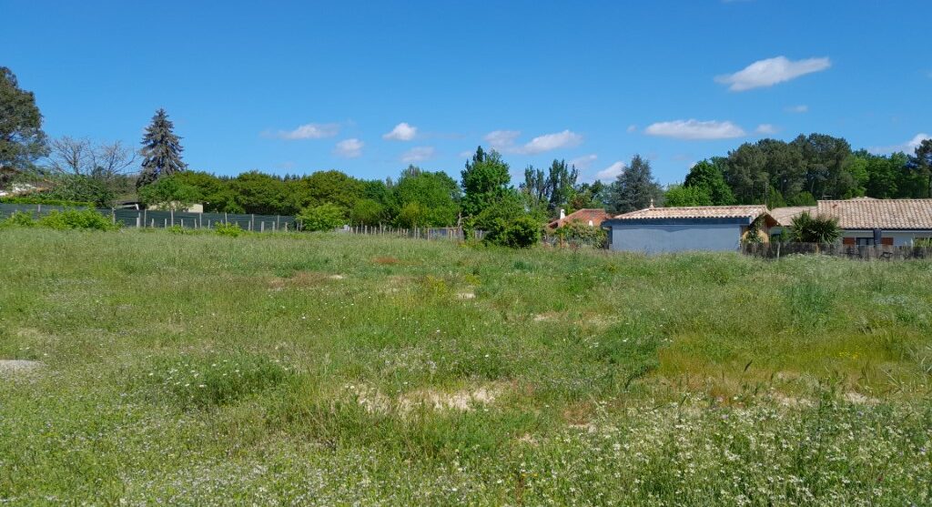 Terrain constructible Gaillan-en-médoc (Gironde 33)
