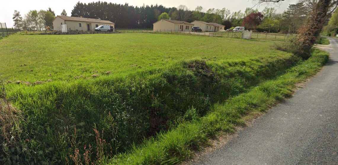 Terrain constructible Saint-nexans  (Dordogne 24)