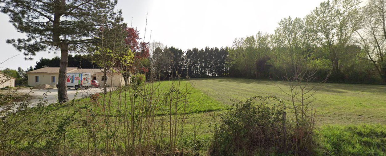 Terrain constructible Saint-nexans  (Dordogne 24)