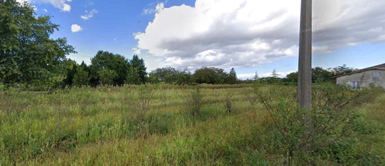 Terrain constructible Saucats  (Gironde 33)