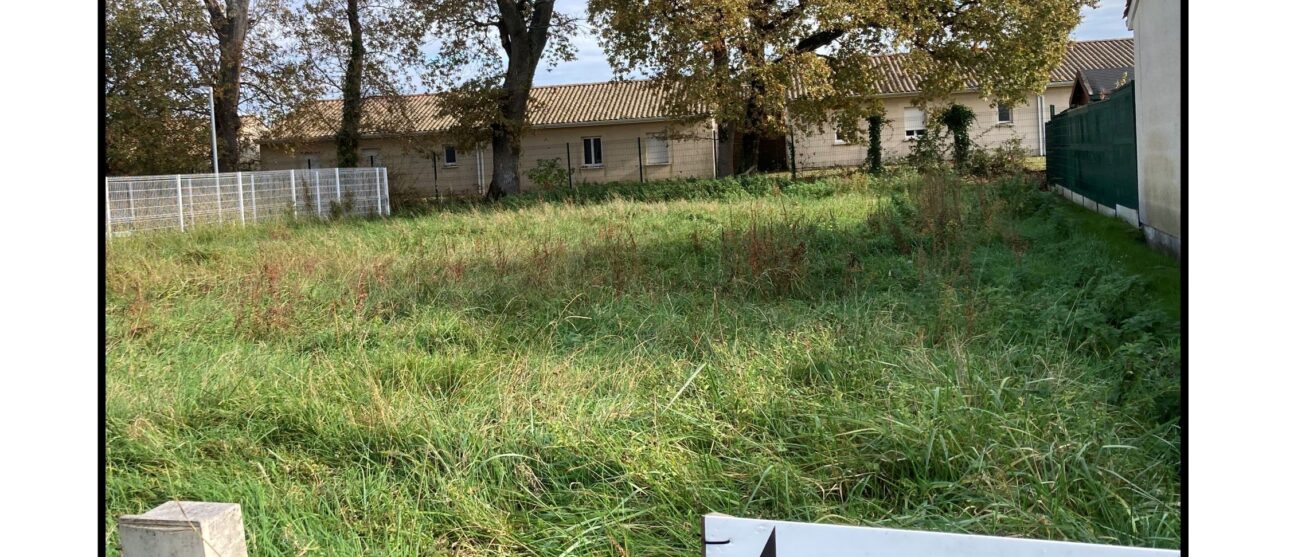 Terrain constructible Étauliers  (Gironde 33)