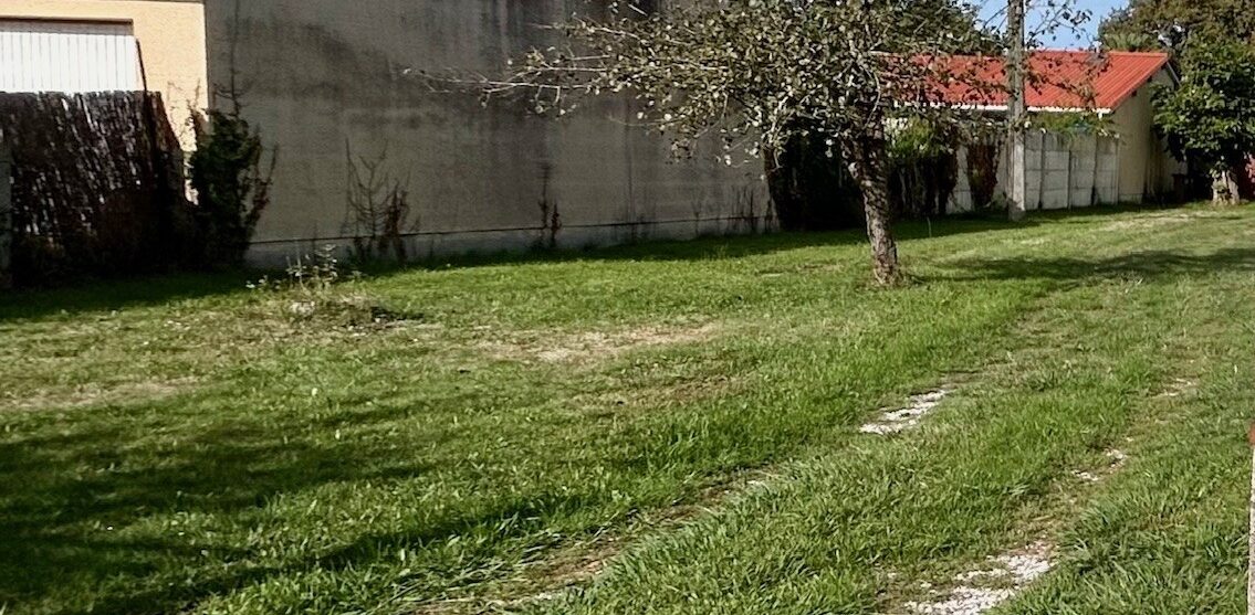 Terrain constructible Le teich  (Gironde 33)