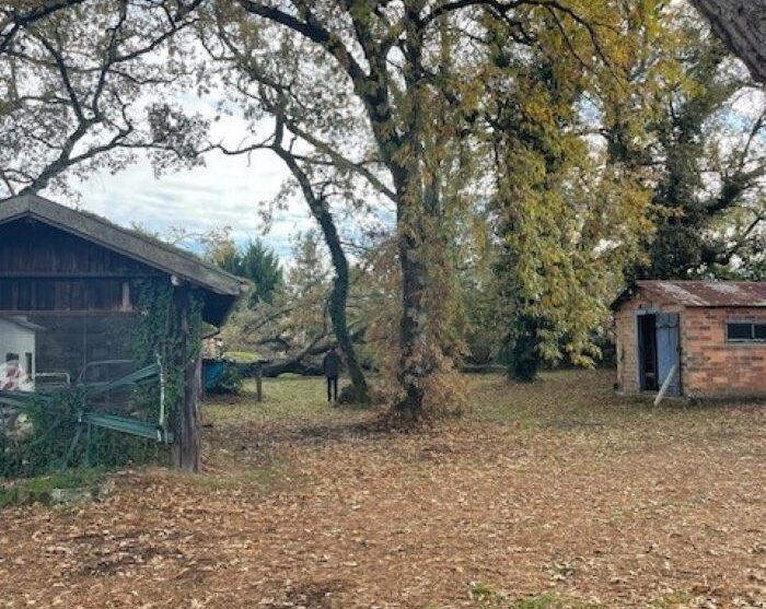 Terrain constructible Belin-béliet  (Gironde 33)