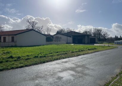 Terrain constructible Lalande-de-pomerol  (Gironde 33)