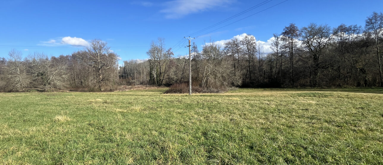Terrain constructible Maurens  (Dordogne 24)