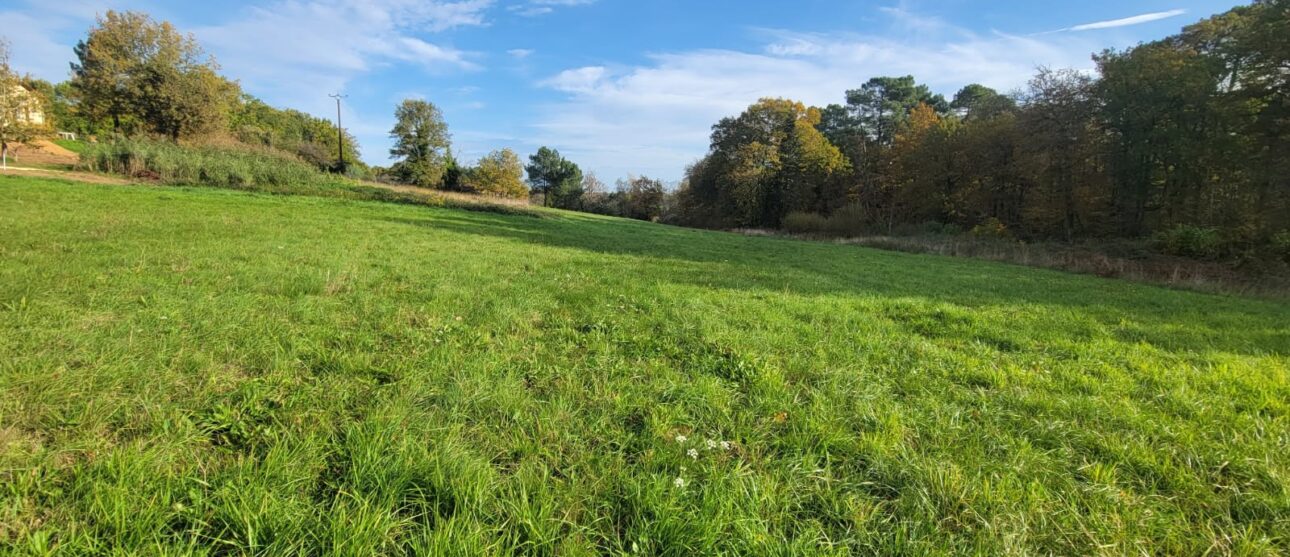 Terrain constructible Beleymas  (Dordogne 24)